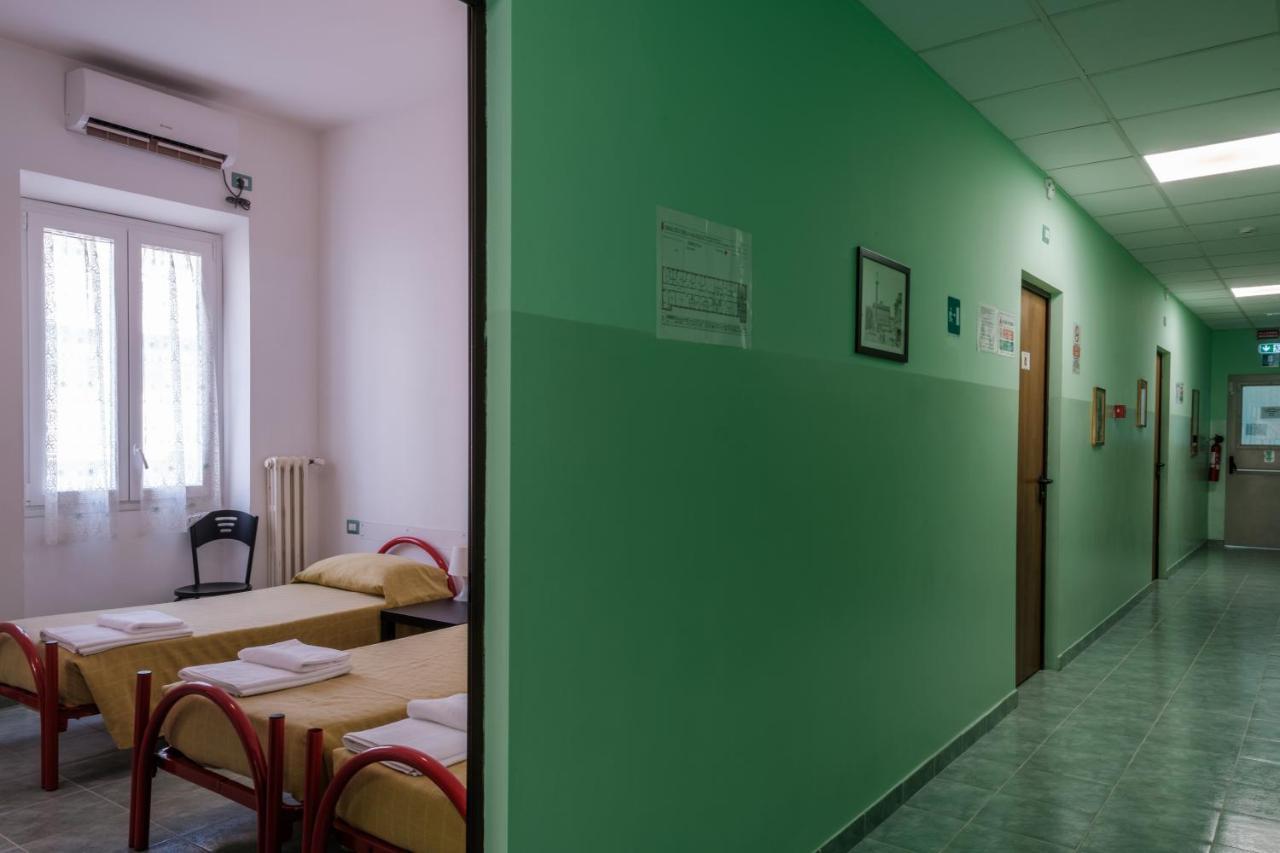 Foresteria Roma Esercito Della Salvezza Exteriör bild