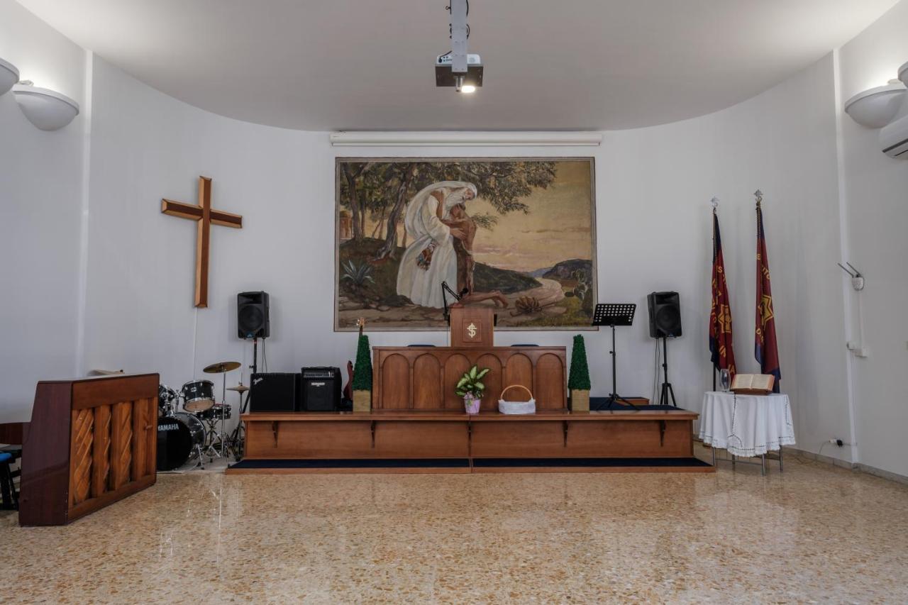 Foresteria Roma Esercito Della Salvezza Exteriör bild