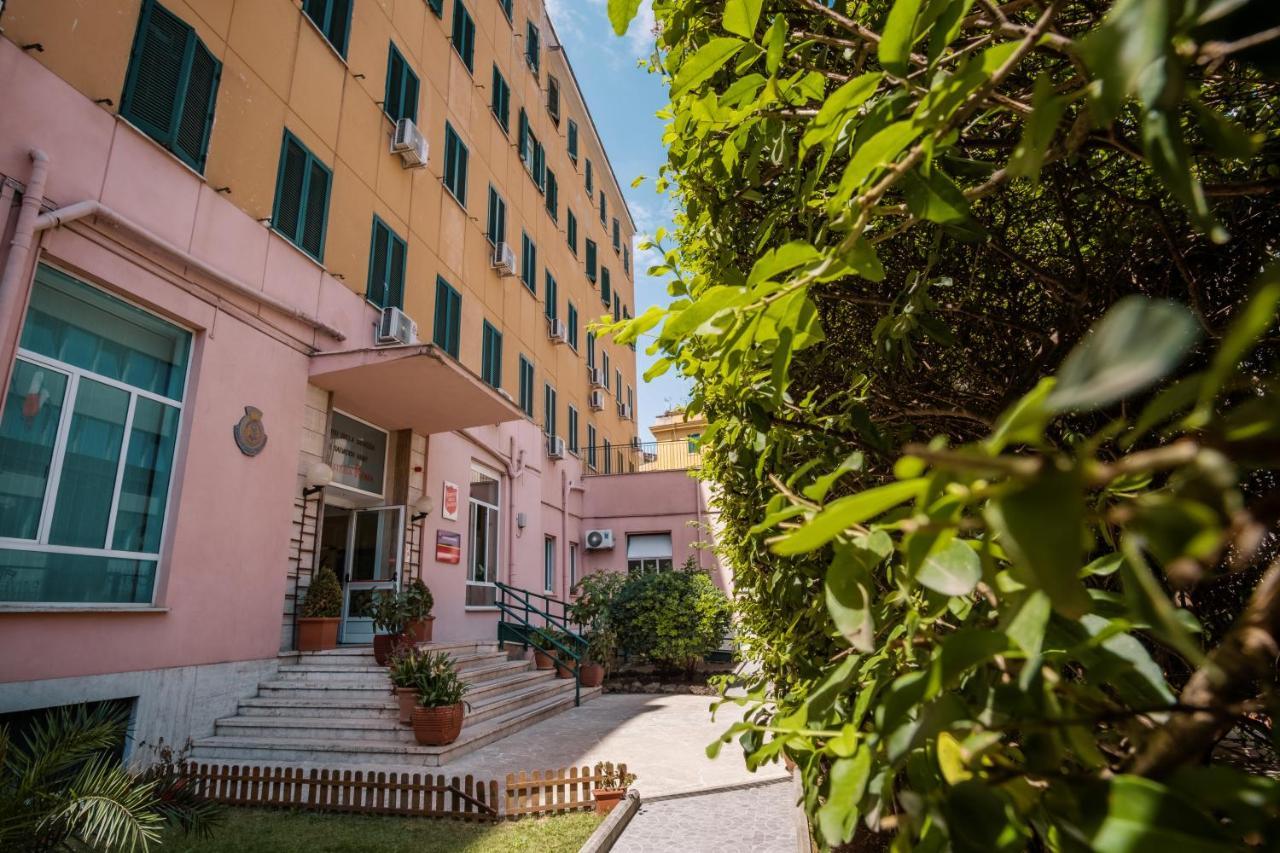 Foresteria Roma Esercito Della Salvezza Exteriör bild