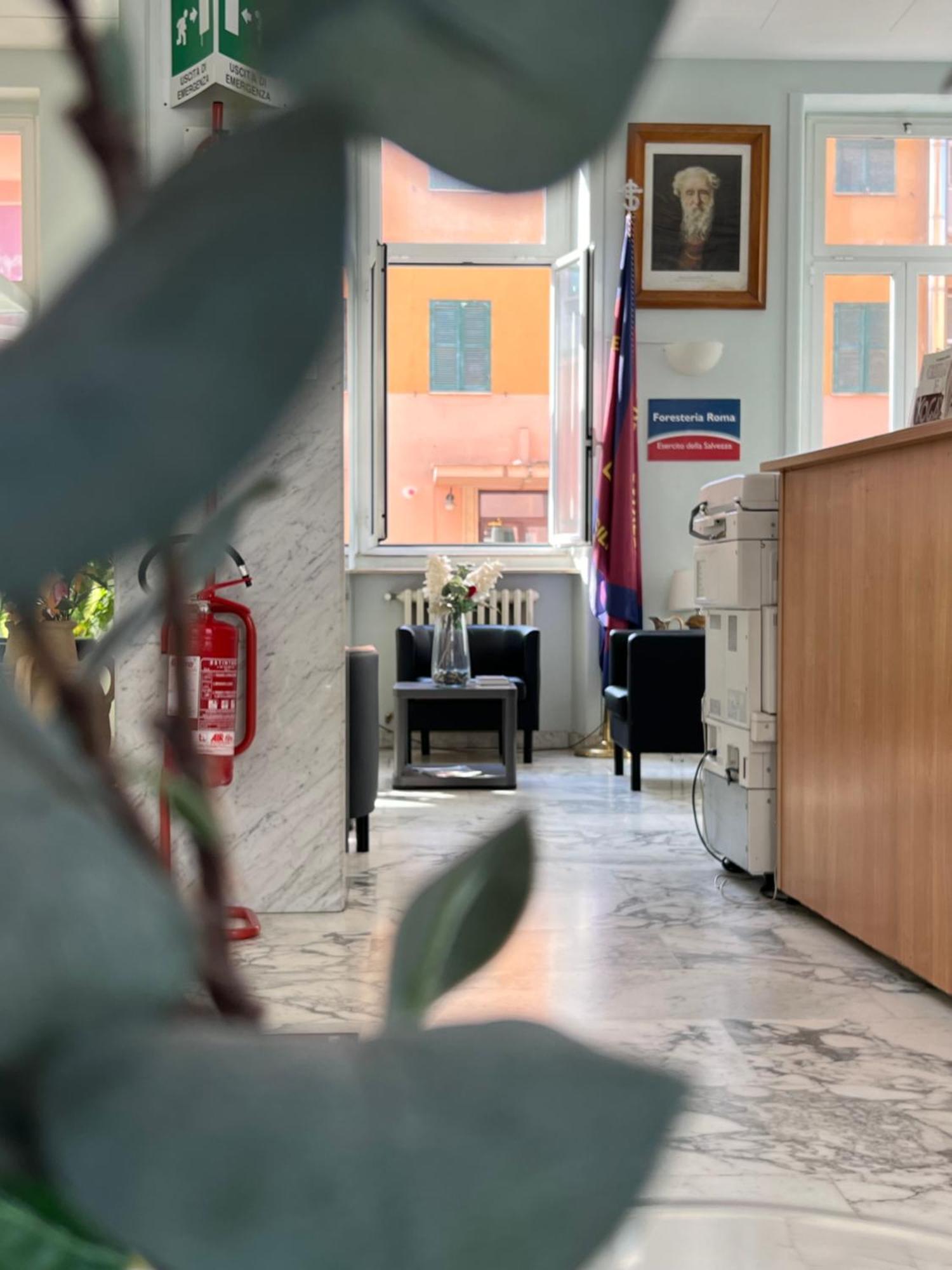 Foresteria Roma Esercito Della Salvezza Exteriör bild