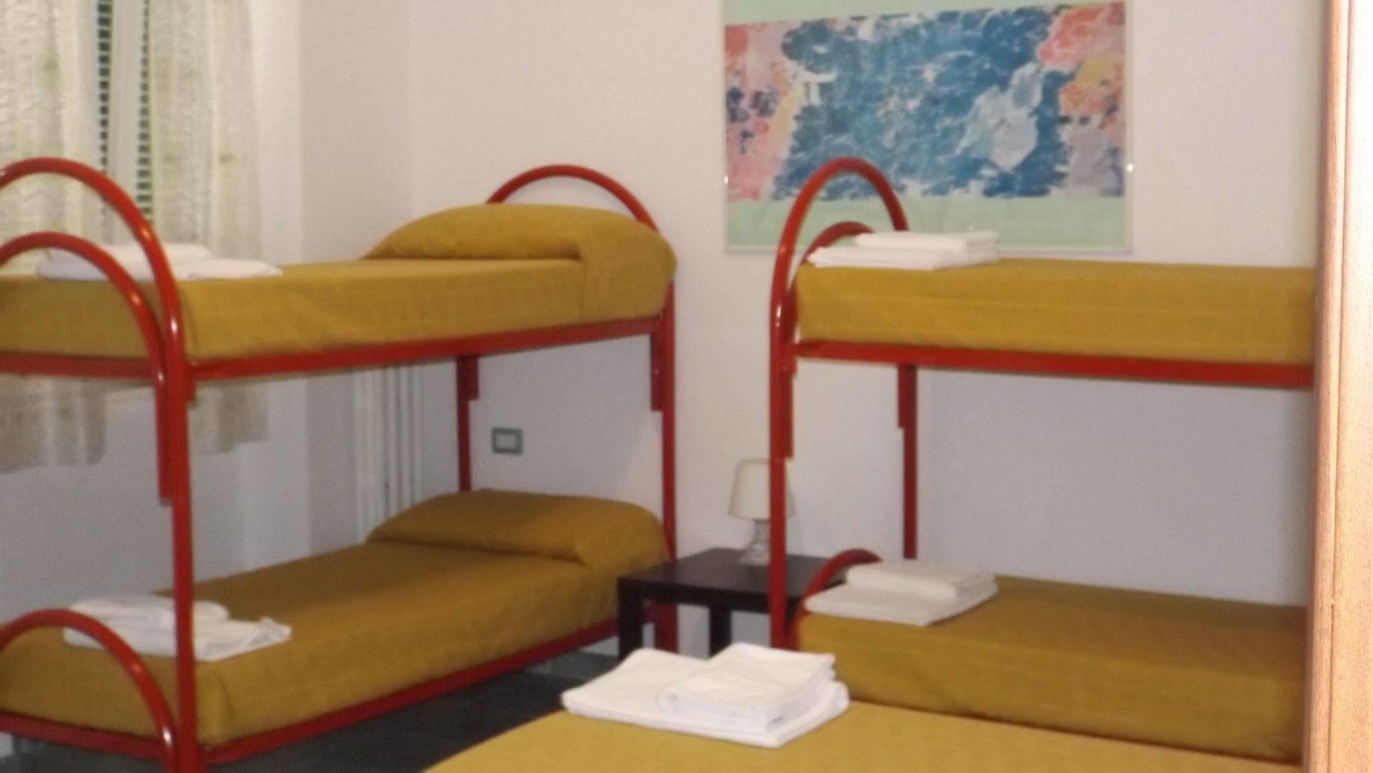 Foresteria Roma Esercito Della Salvezza Exteriör bild